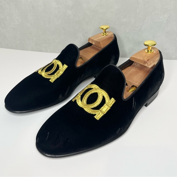 Salvatore Ferragamo Men's 8 D Manhattan Loafer Gancini Seude Shoes Black Gold